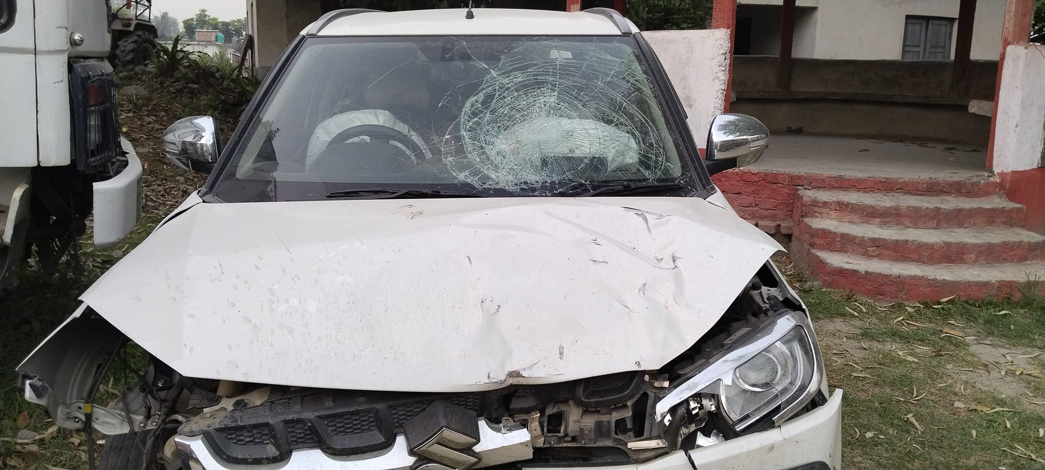 सुनसरीमा कारले साइकललाई ठक्कर दियो, एकको मृत्यु, एक गम्भीर घाइते