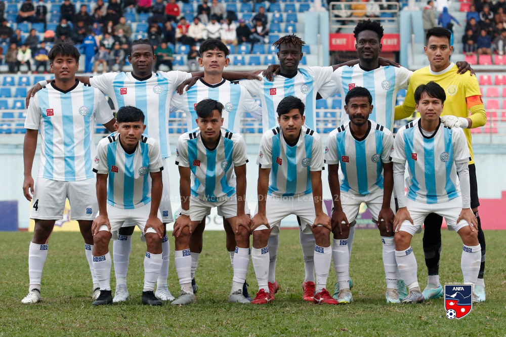 ए डिभिजन लिग : मनाङ र सातदोबाटो खेल्दै