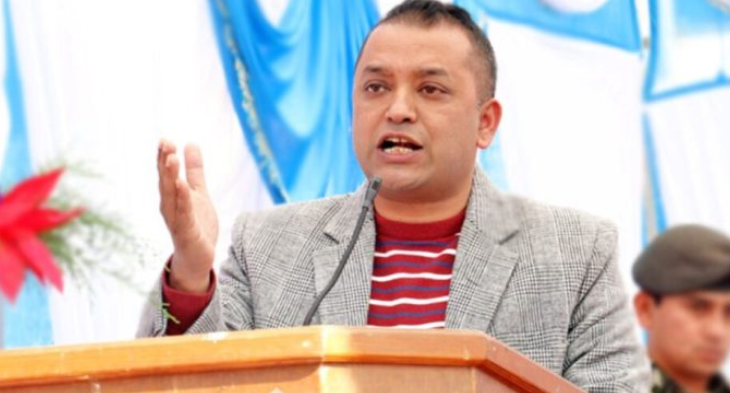 यस्ता छन् महामन्त्री थापाले केन्द्रीय समितिमा राखेका १३ बुँदे फरक मत