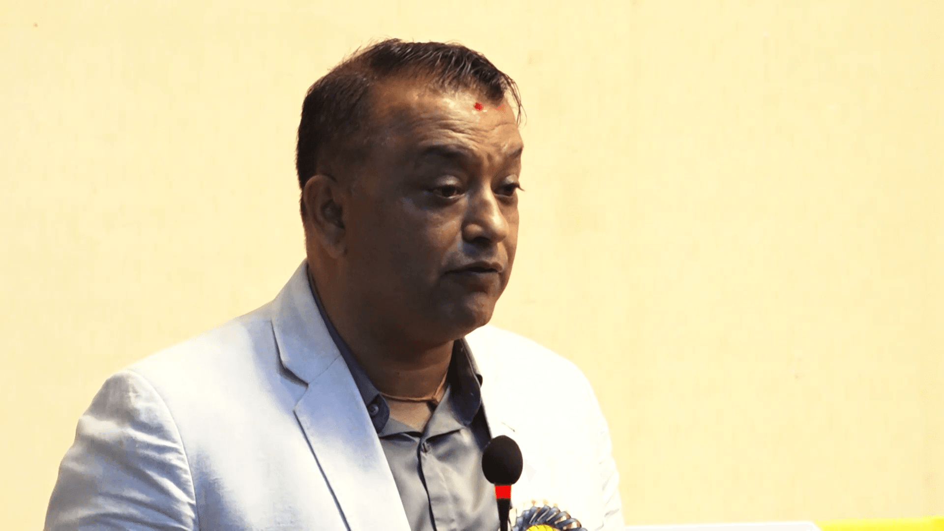 नेतृत्व बदल्न लागिरहन्छु : गगन थापा