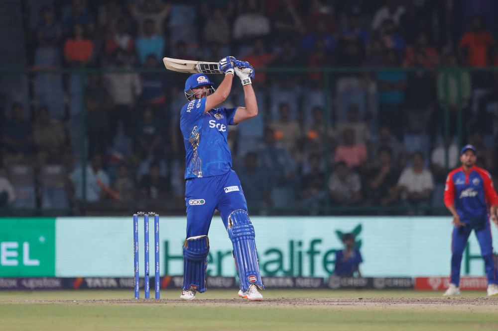 दिल्लीलाई हराउँदै मुम्बईको पहिलो जित