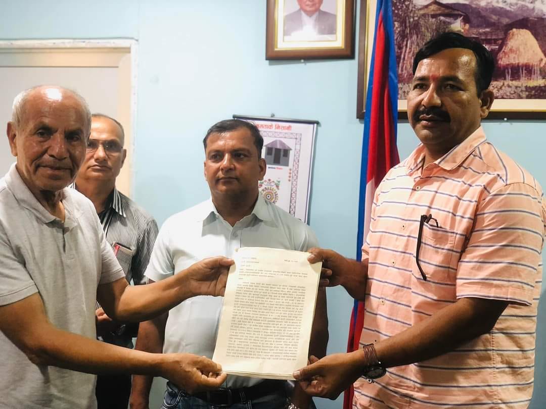 एसियन हाइवे निर्माणमा इटहरीका स्थानीयको आपत्ती, डिजाइन सच्याउन माग