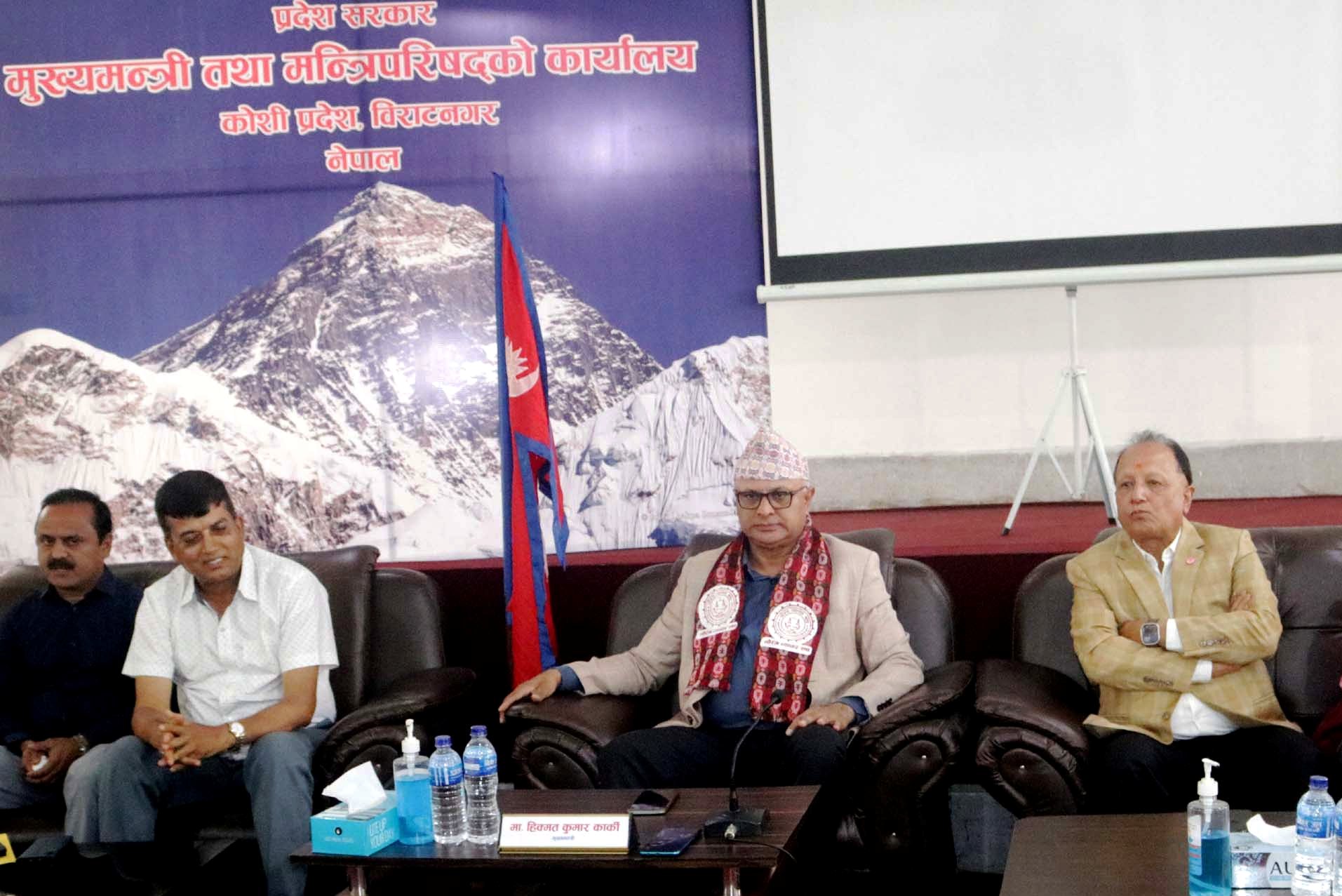 उद्योग क्षेत्रको समस्या समाधान गर्न पहल गर्छुः मुख्यमन्त्री