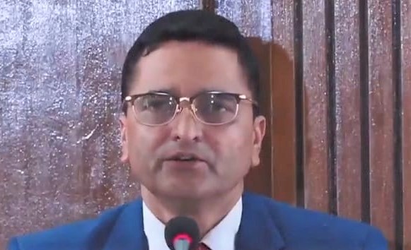 शान्ति प्रक्रिया प्रचण्डका लागि मागिखाने भाँडोः योगेश भट्टराई