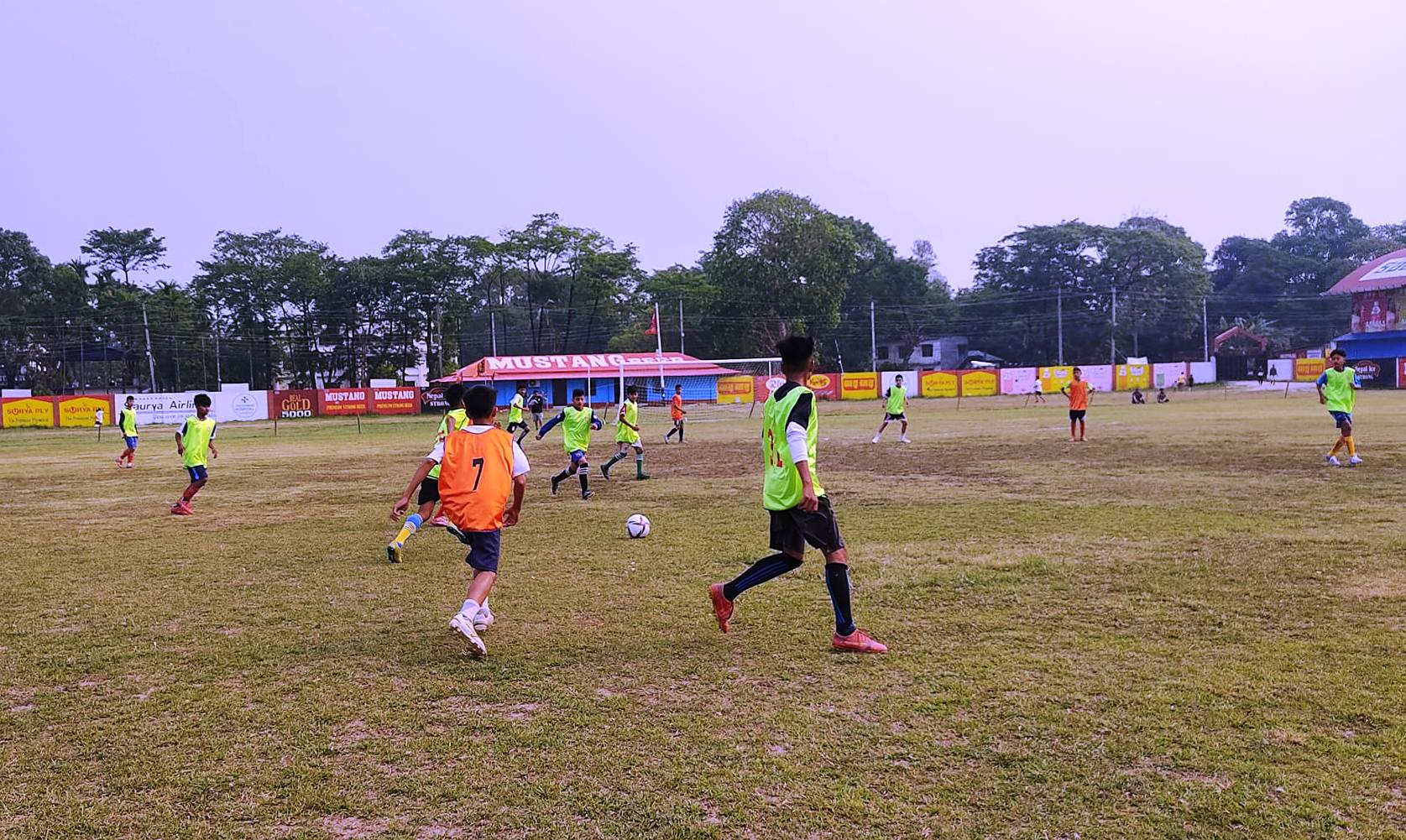 मेची रंगशालामा छनोट खेल हुँदै