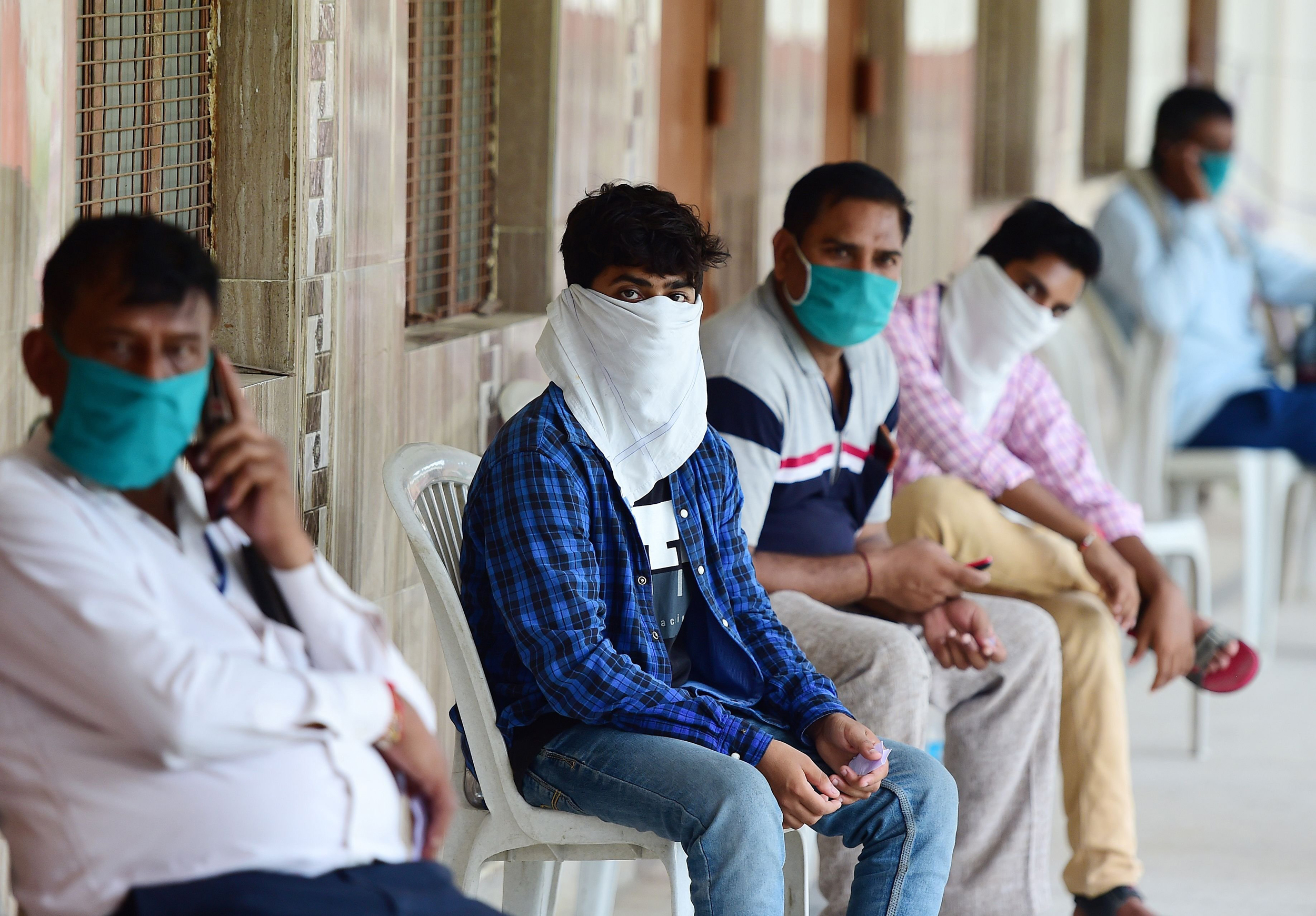 २४ घन्टामा भारतमा १० हजार काेराेना संक्रमित थपिए