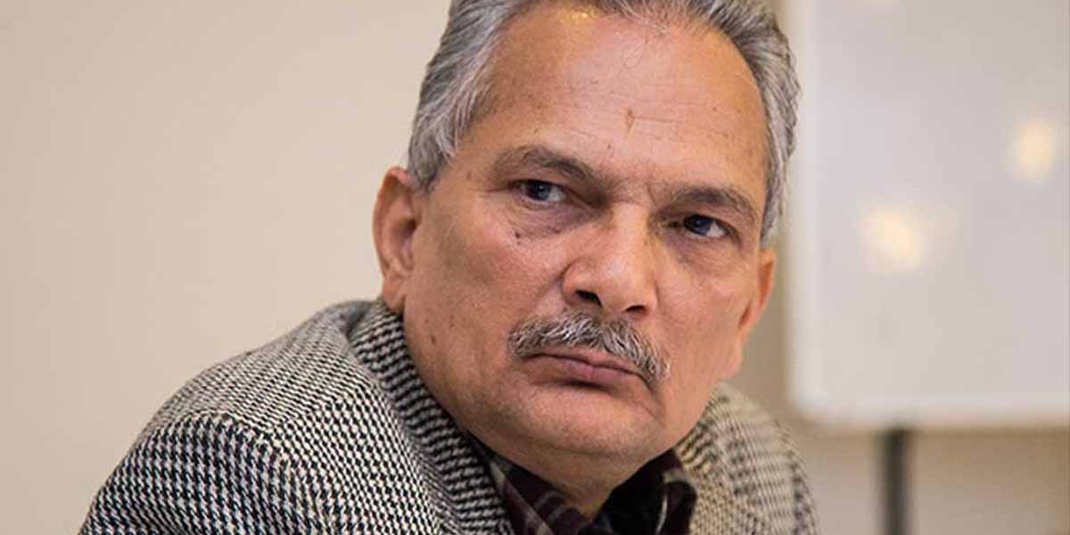 अन्ततः पदाधिकारीसामु गले डा.भट्टराई
