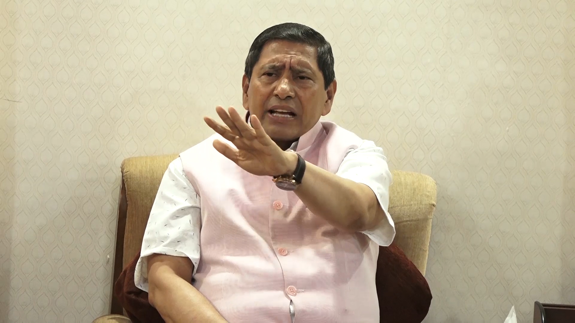 प्रधानमन्त्री कार्कीलाई उपाध्यक्ष श्रेष्ठका ६ सुझाव : घोषित मितिमा निर्वाचन गराउन दबाब