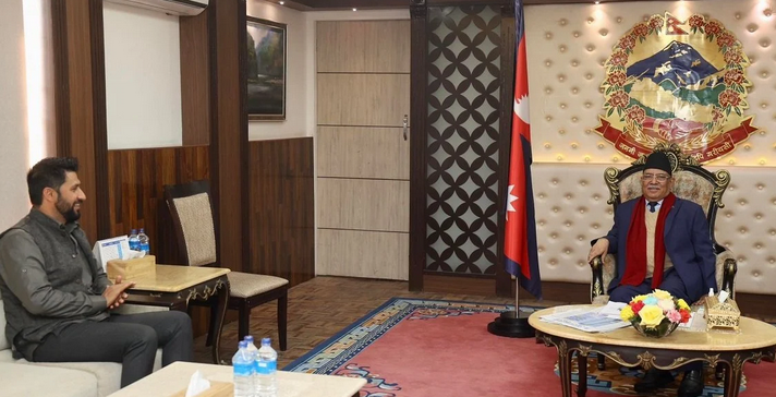 प्रधानमन्त्रीज्यू, एउटै फाइलले ज्वरो निकाल्यो त ? : रवि लामिछाने