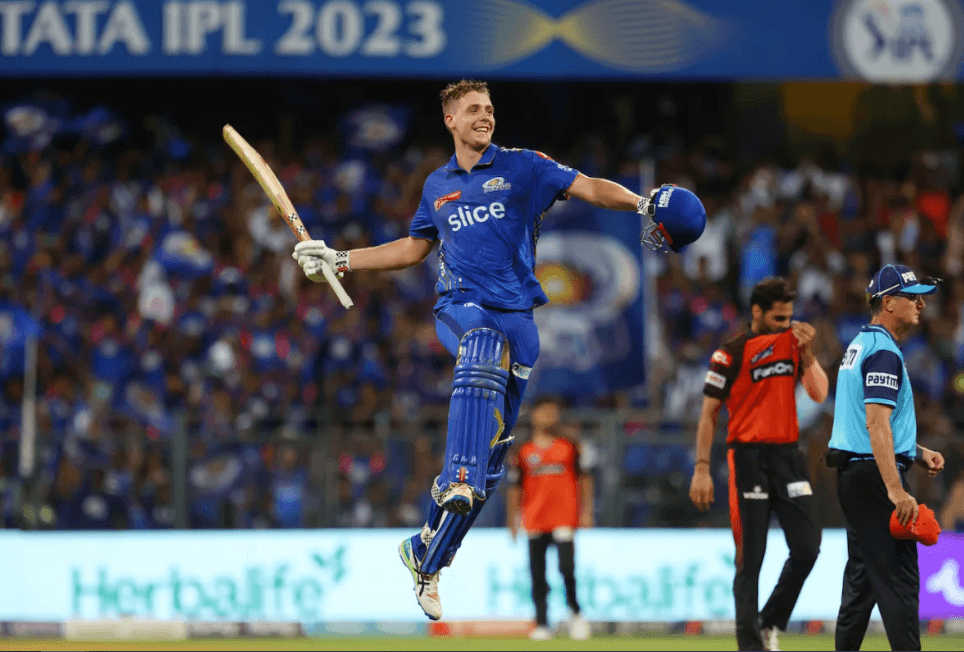 मुम्बईले हैदराबादलाई हरायो, प्लेअफ समीकरणका लागि गुजरात र बैंग्लोरको खेल