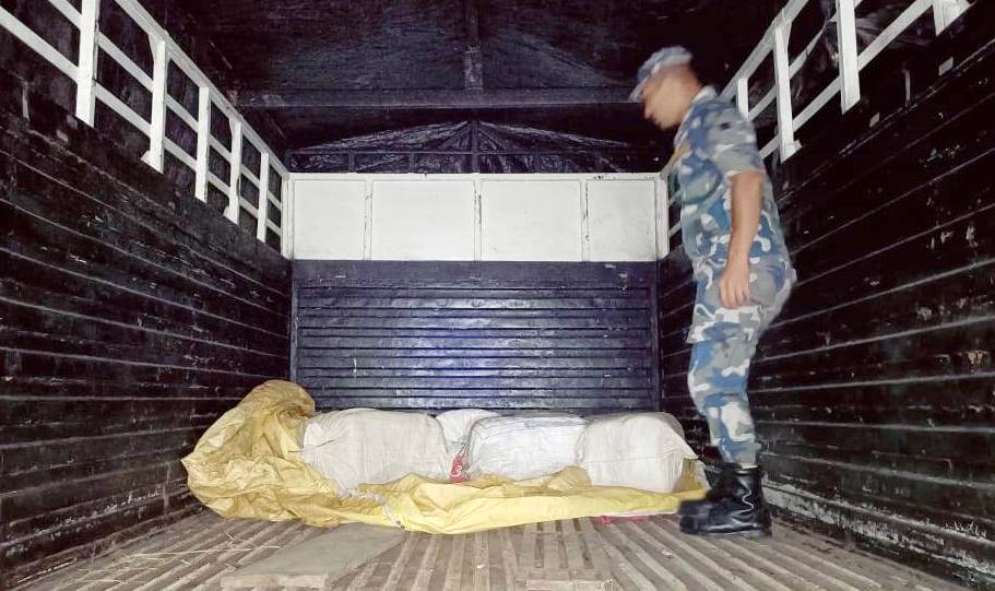 धरानबाट २२७ किलो गाँजा बरामद, २ जना पक्राउ