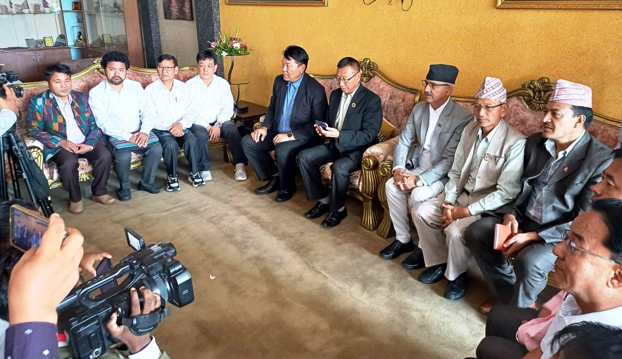 कोशी प्रदेश सरकार र पहिचान पक्षधरबीच पहिलोपटक औपचारिक वार्ता