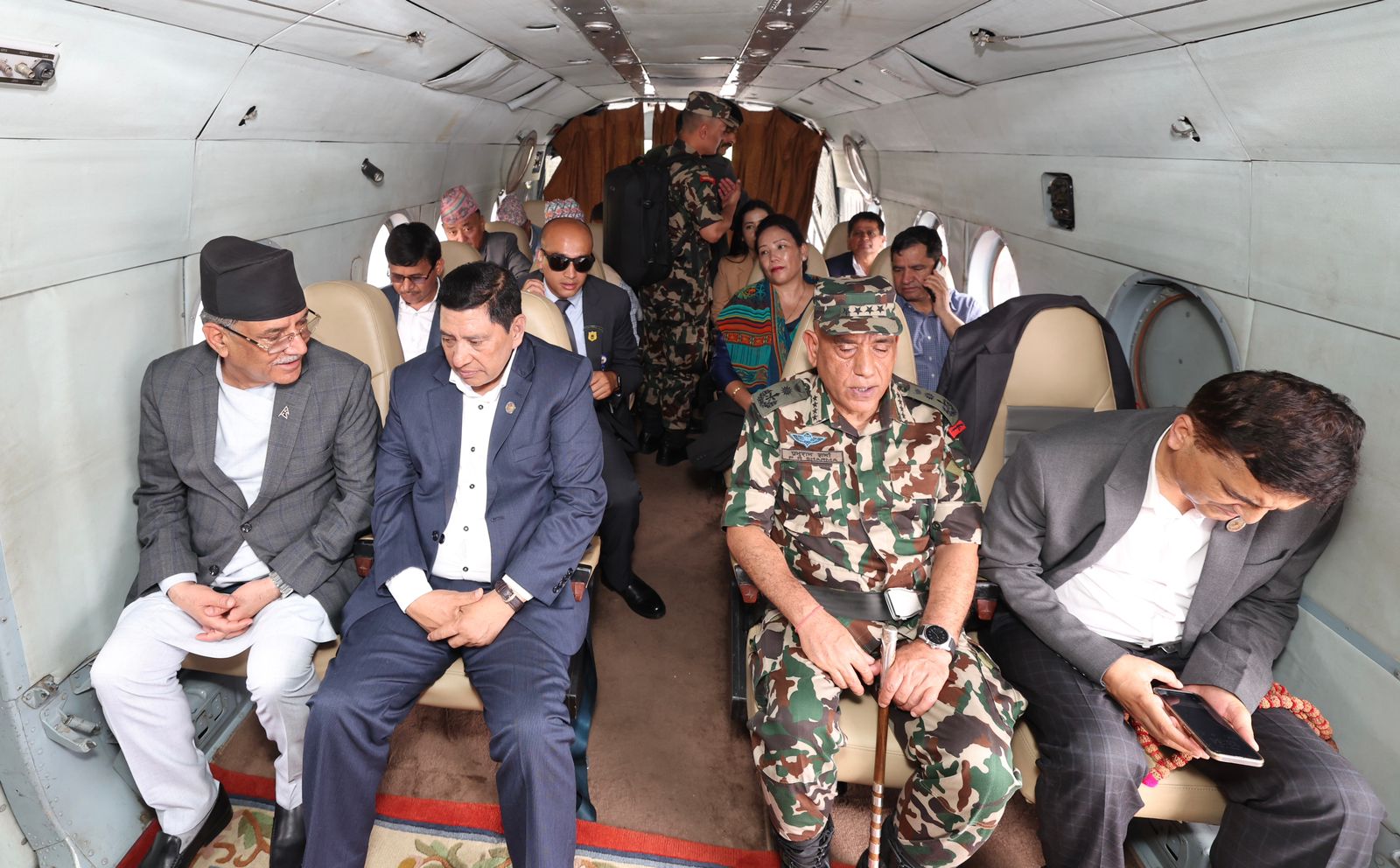 प्रधानमन्त्रीद्वारा बाढीपहिरो प्रभावित क्षेत्रको अवलोकन