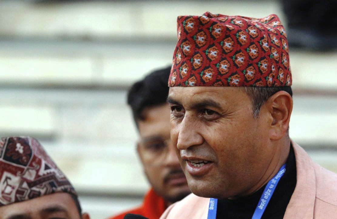 देउवा र गगनलाई आग्रहः एकले अर्कोलाई खुइल्याएर दह्रो भइँदैन