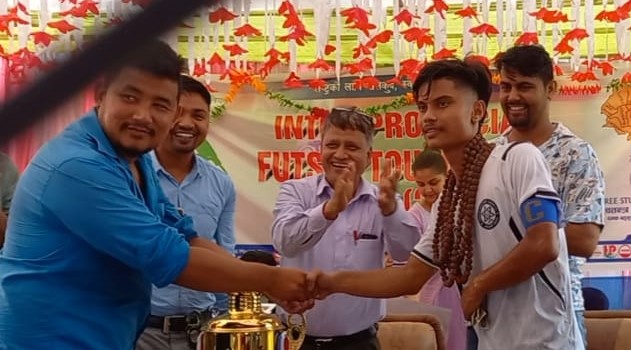 दमकमा फुटसल सुरु, आयोजक दमक बहुमुखी क्याम्पससहित चार कलेजको विजयी सुरुवात