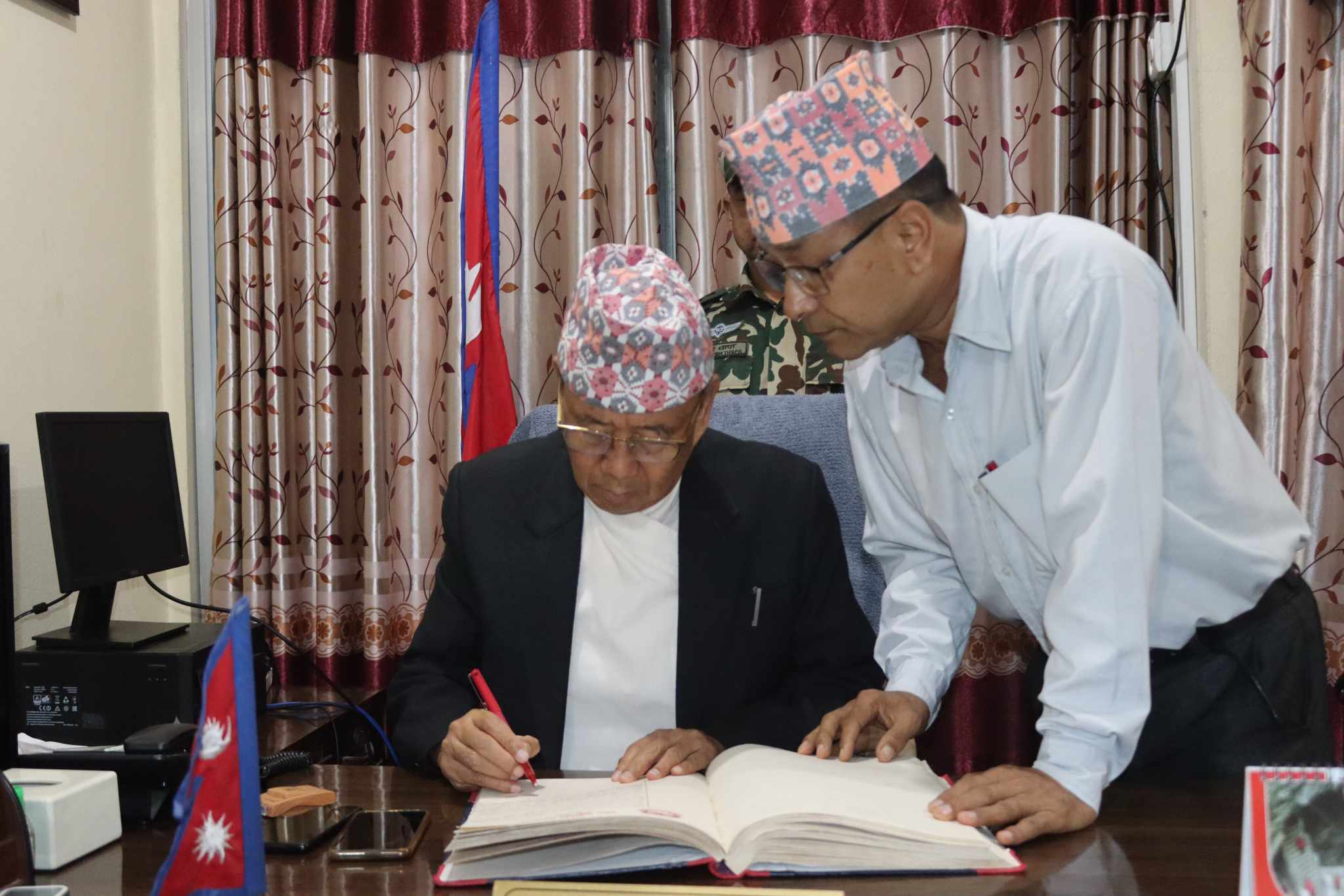 प्रदेश प्रमुखद्वारा कोशीमा नयाँ सरकार गठनका लागि आह्वान