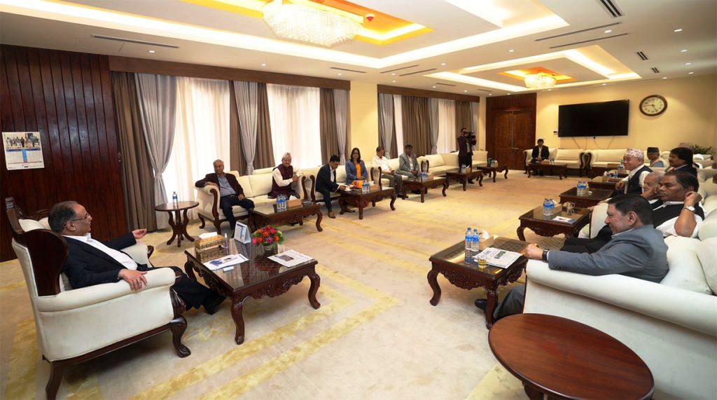 प्रधानमन्त्रीको राजीनामा माग्नु असंसदीय काम भएको सत्तारुढ गठबन्धनको भनाइ