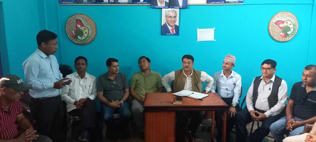 पार्टीमा प्रोपोगन्डा बढी भयो - मीन बिस्वकर्मा