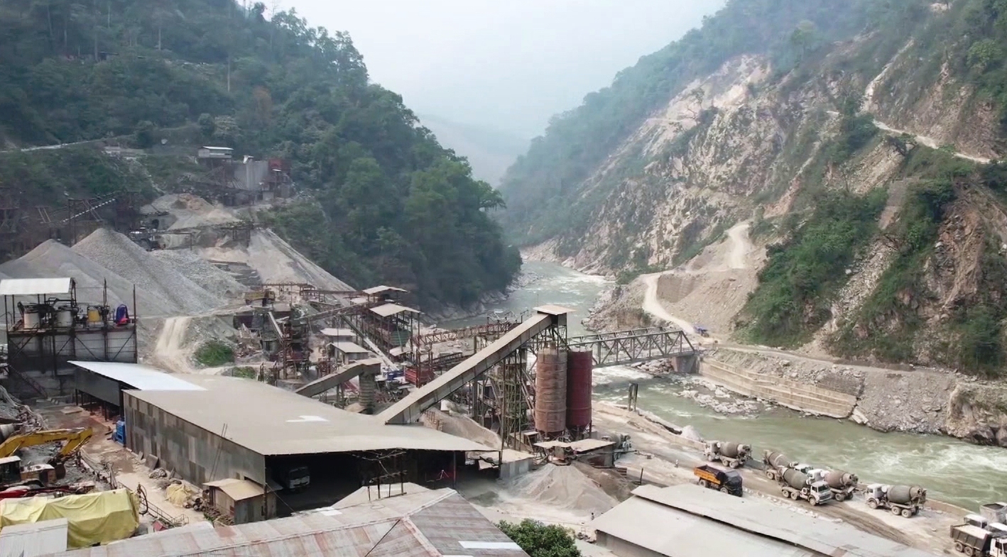 अरुण तेस्रो जलविद्युत् आयोजनाबाट मुआब्जा नपाएको भन्दै आन्दोलन