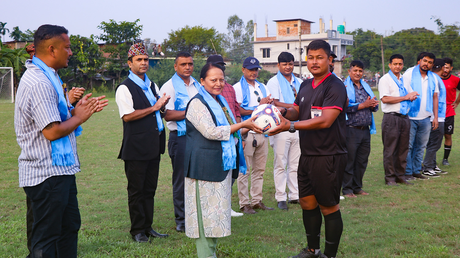 बिर्तामोडमा चौंथो वडा स्तरीय नकआउट फुटबल सुरु, वडा नम्बर ४ को विजयी सुरुवात