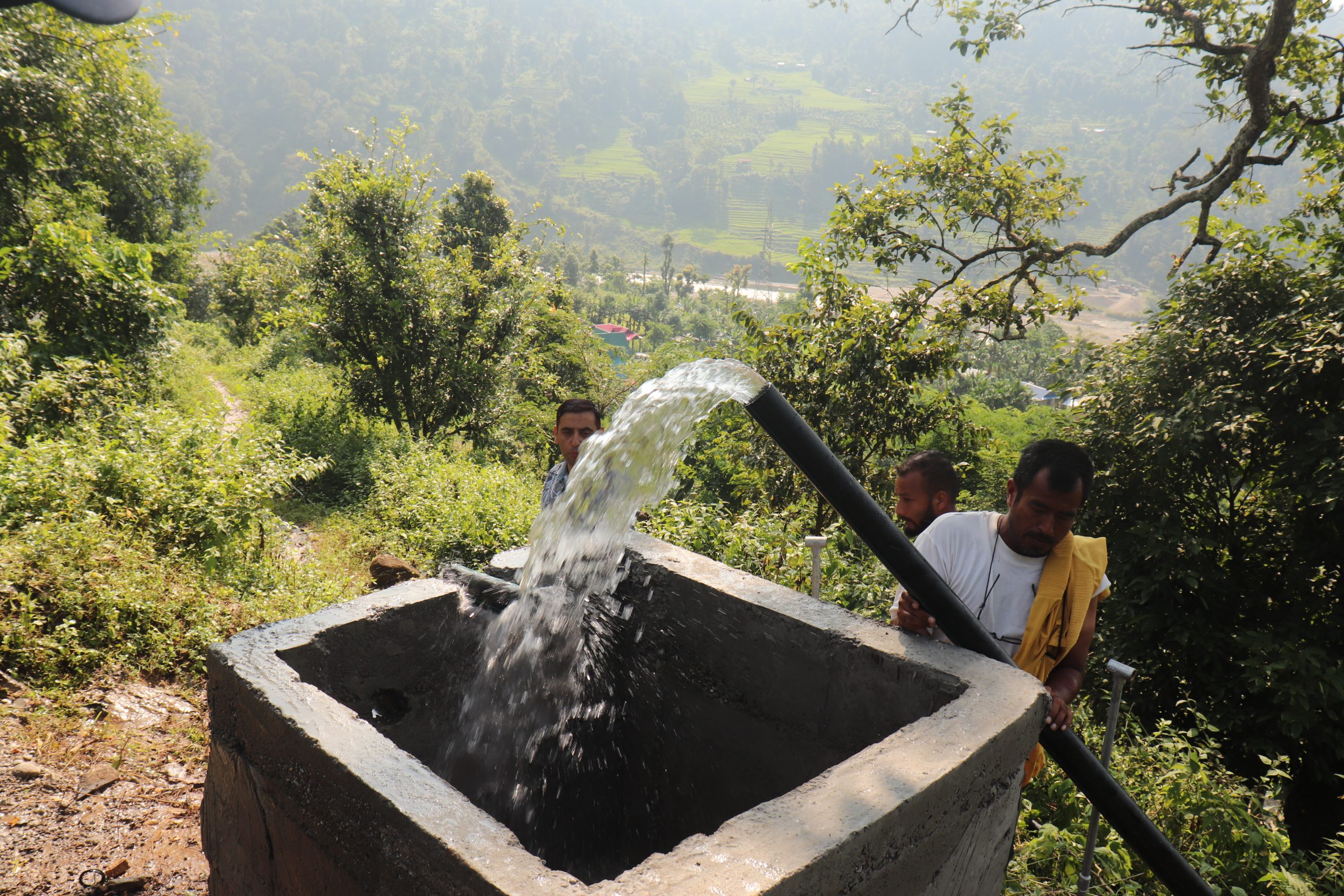 बेलासेमा सोलार पम्पिङबाट सिचाई