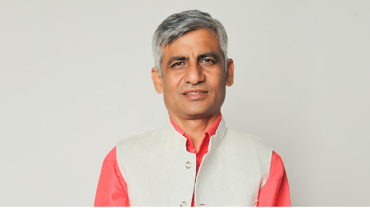 कोसीका नवनियुक्त मुख्यमन्त्रीले शपथ लिँदै, सानो आकारको मन्त्रीमण्डल बिस्तारको तयारी