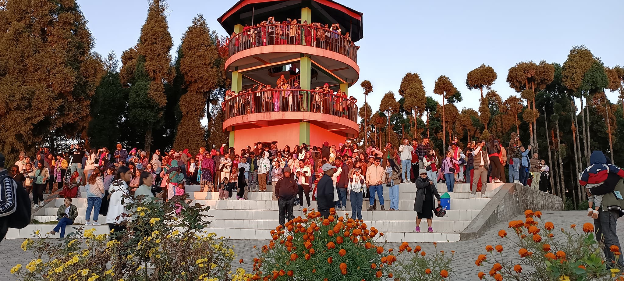 बढ्न थाल्यो अन्तुमा पर्यटकहरुको चहलपहल