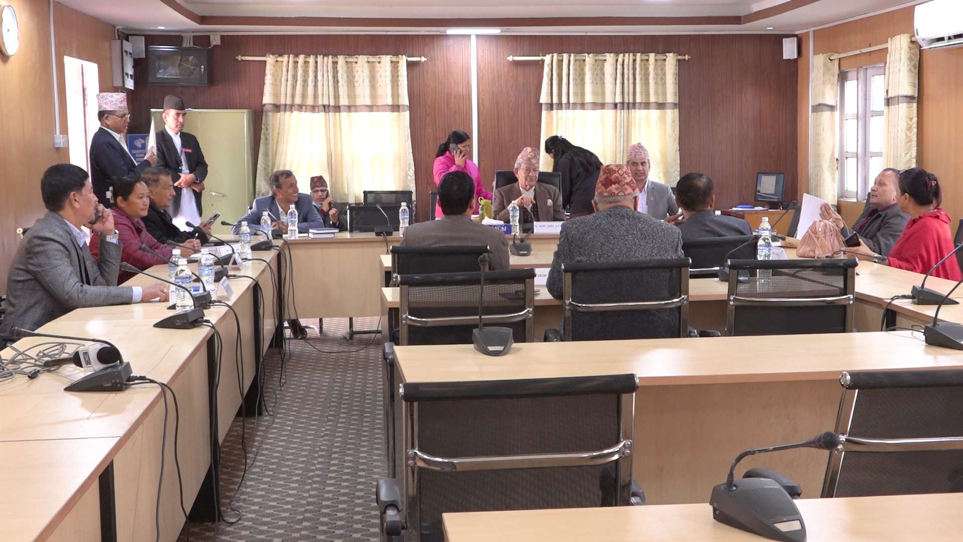 सर्वोच्चको न्यायाधीशमा सिफारिस ६ जनाका सम्बन्धमा समितिद्वारा उजुरी माग