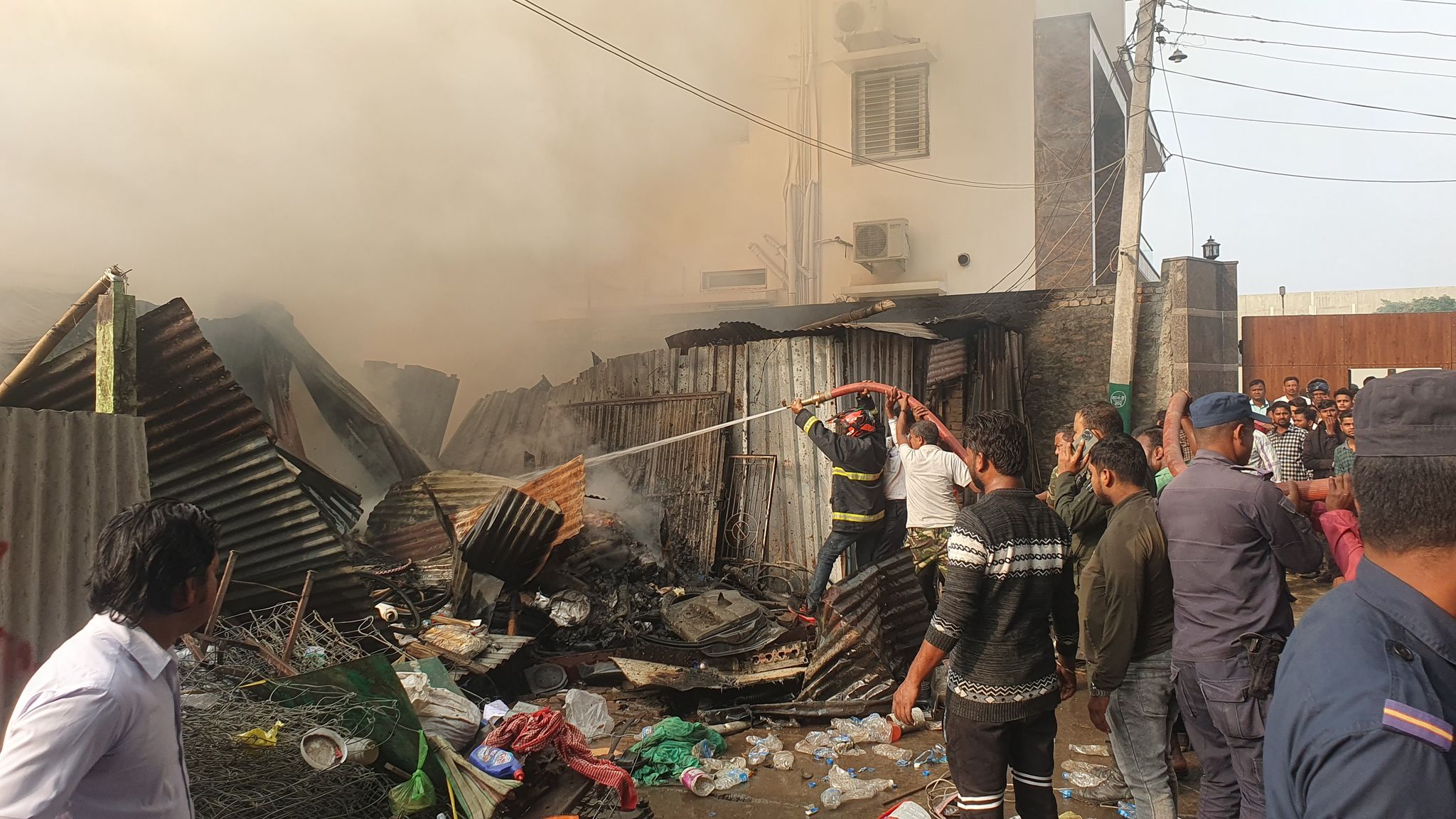 विराटनगरमा आगलागी हुँदा दुईजनाको मृत्यु