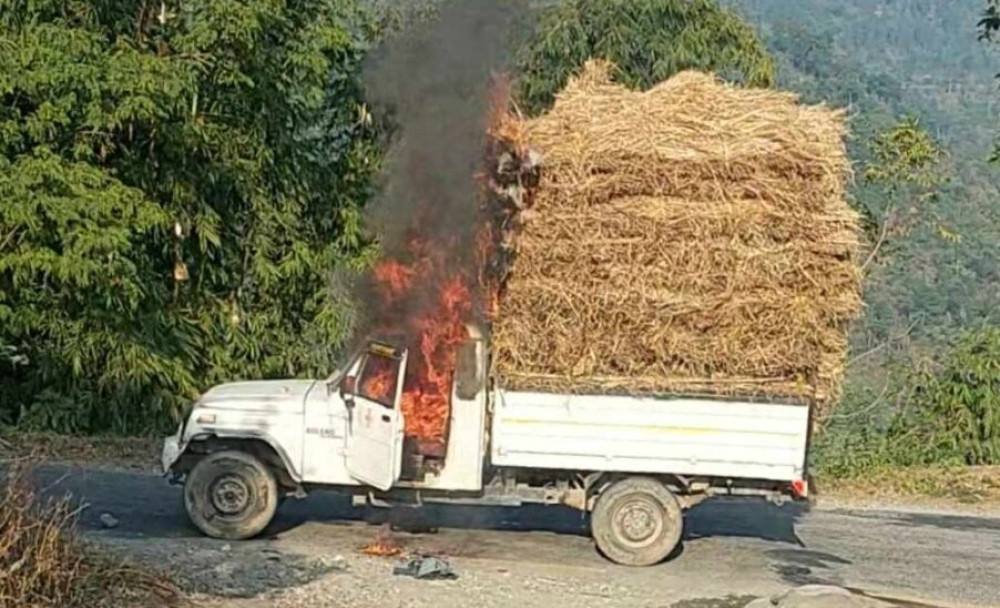 पिकअप जलाएको आरोपमा झापाका ‘बुलेट’ पक्राउ
