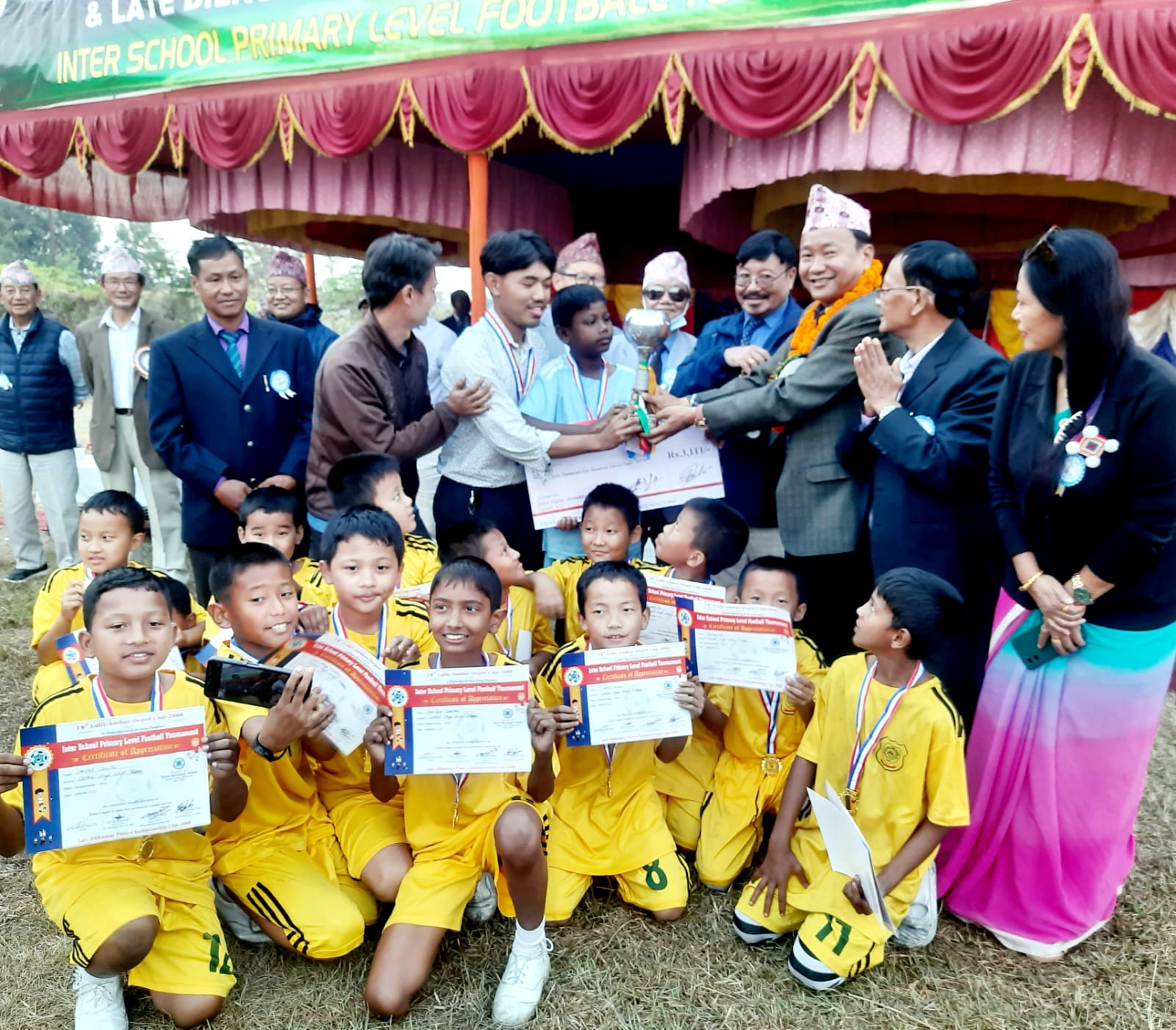 १८ औ डिपो कपको उपाधि पुलिस स्कुल धरानलाई