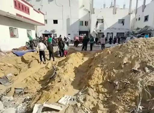 इजरायली सेनाद्धारा गाजाका अस्पतालहरूमा लगातार आक्रमण