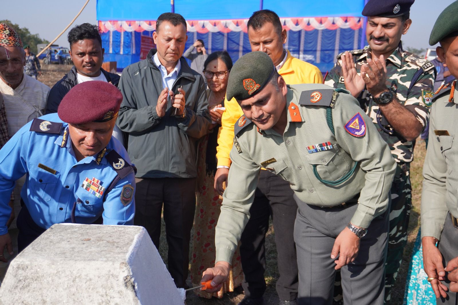 सशस्त्र प्रहरीले गर्‍यो १८ सय सीमास्तम्भ मर्मत