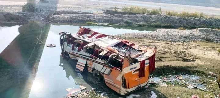 सडक दुर्घटना : पाँच वर्षमा तेह्र हजारको मृत्यु कारण नै खोजिँदैन सडक दुर्घटनाको