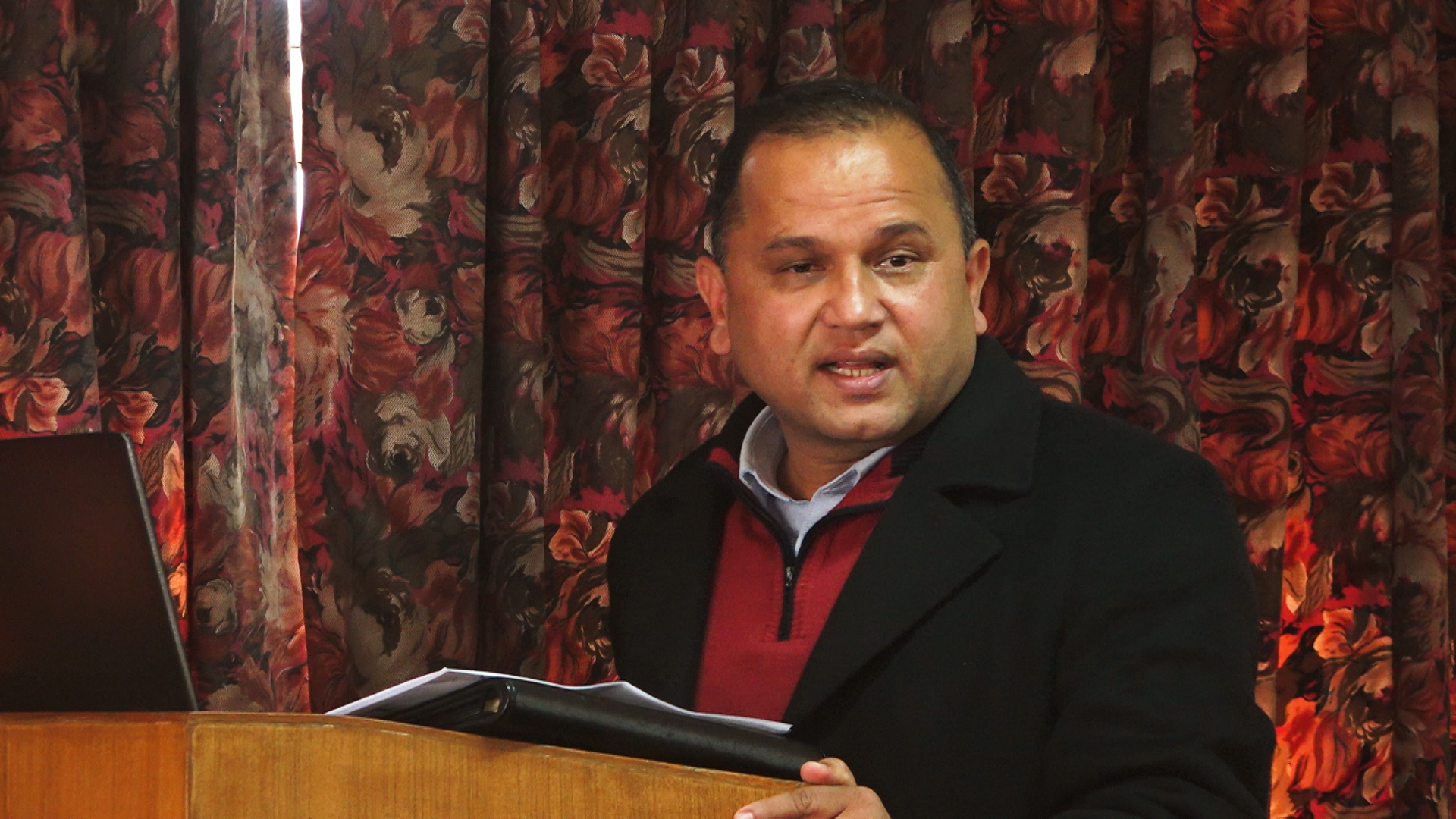 युट्युब च्यानल सञ्चालकलाई आचारसंहिता बुझाउन सुरु