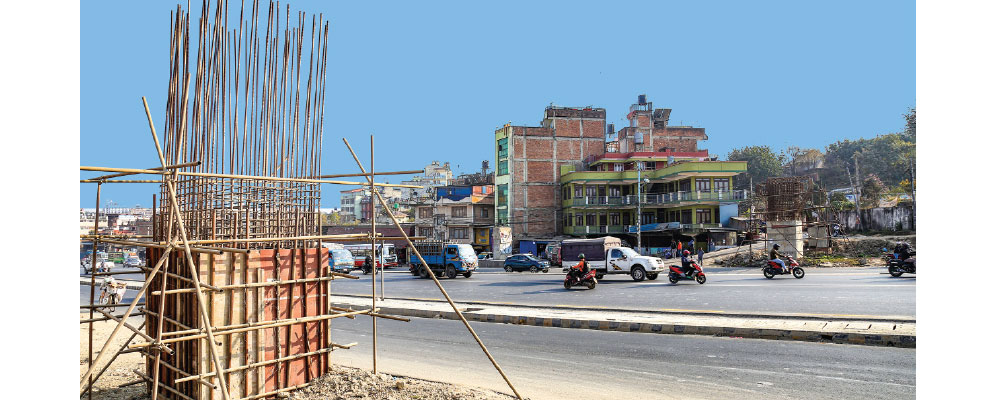 कलङ्की–कोटेश्वरका तीन  आकासे पुलको निर्माण कार्य अलपत्र