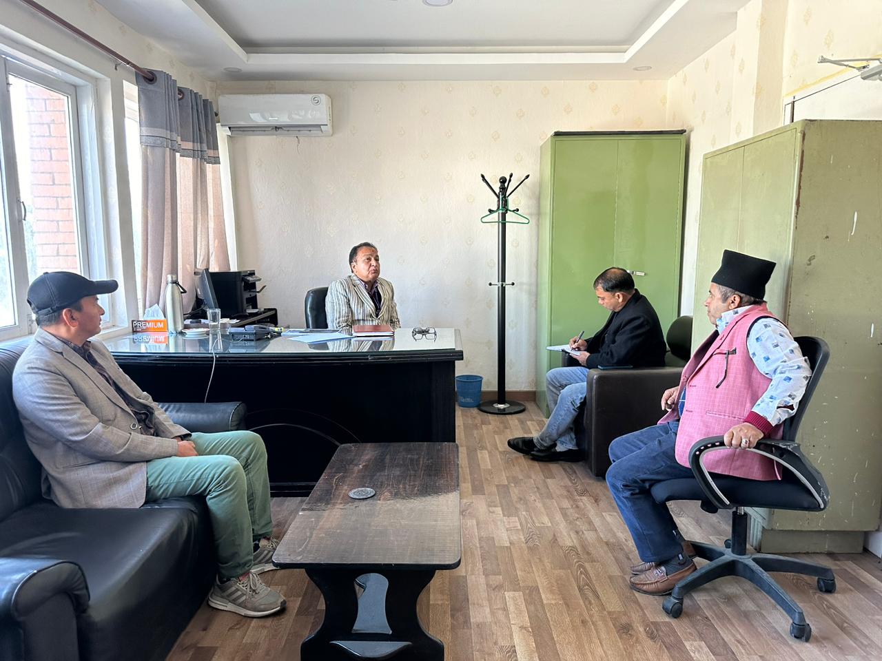 वराहक्षेत्रका मेयर कार्की , जो विकासका योजनामा राख्दैनन् आग्रह पूर्वाग्रह 