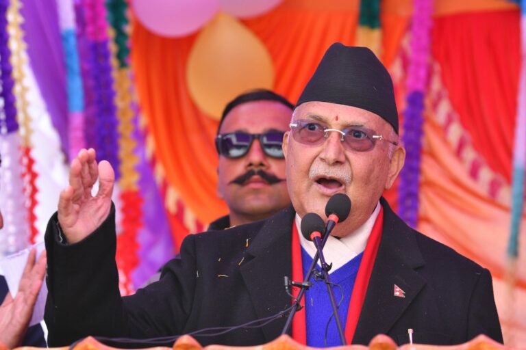 एमालेलाई रोक्न खोज्नु, सूर्यलाई छेक्न खोजे जस्तै हो : अध्यक्ष ओली