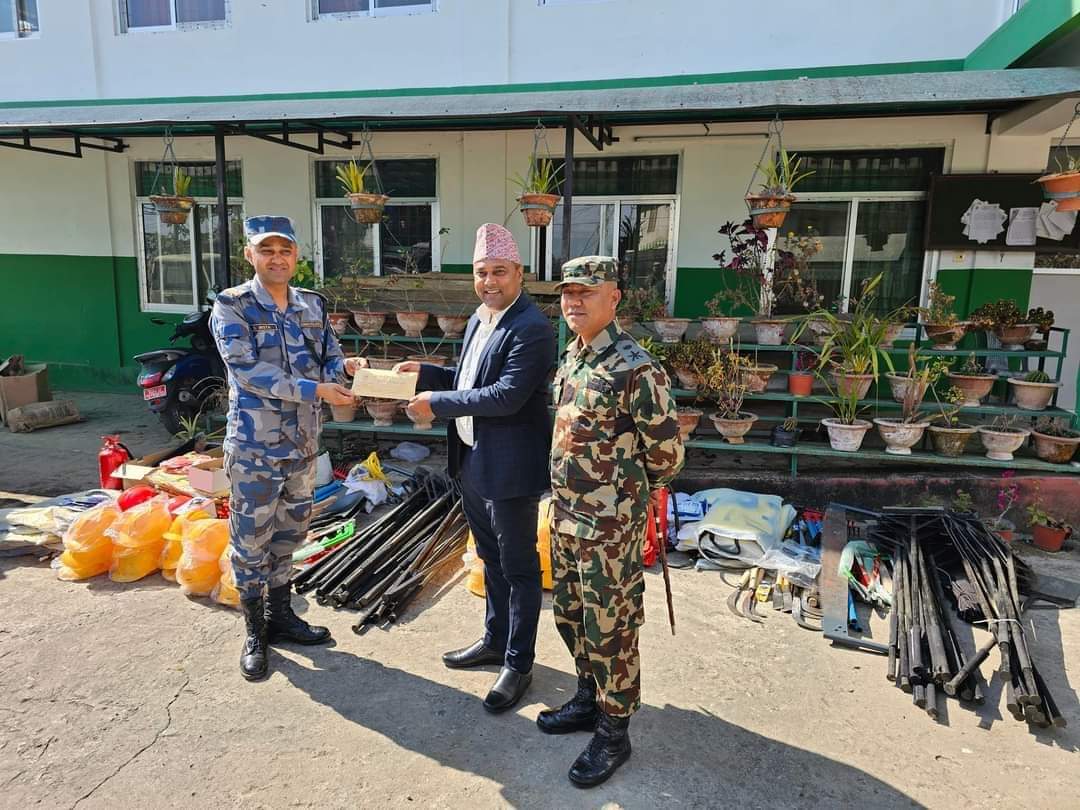 आगलागी नियन्त्रणका सामग्री हस्तान्तरण