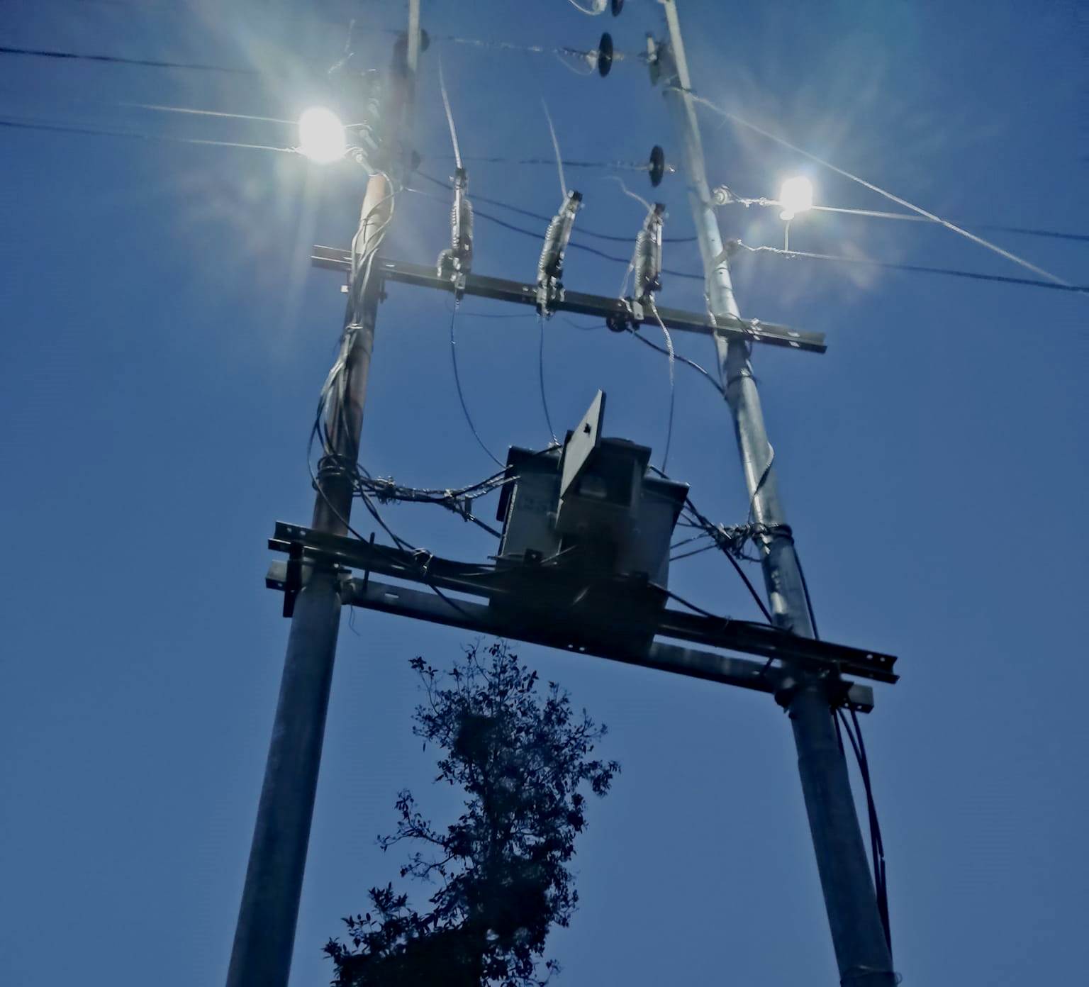 भोजपुरको दुर्गम भेग हतुवागढीको बारीगाउँमा बिजुली