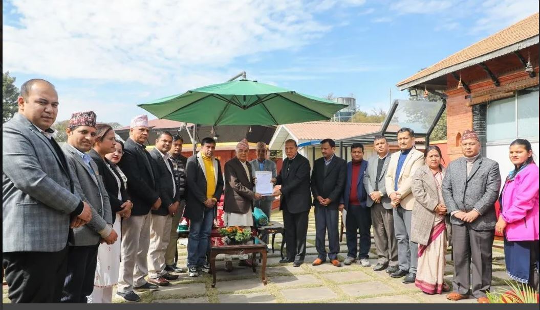 उद्योगी व्यवसायीको समस्या समाधानमा पहल गर्छु : राष्ट्रपति पौडेल