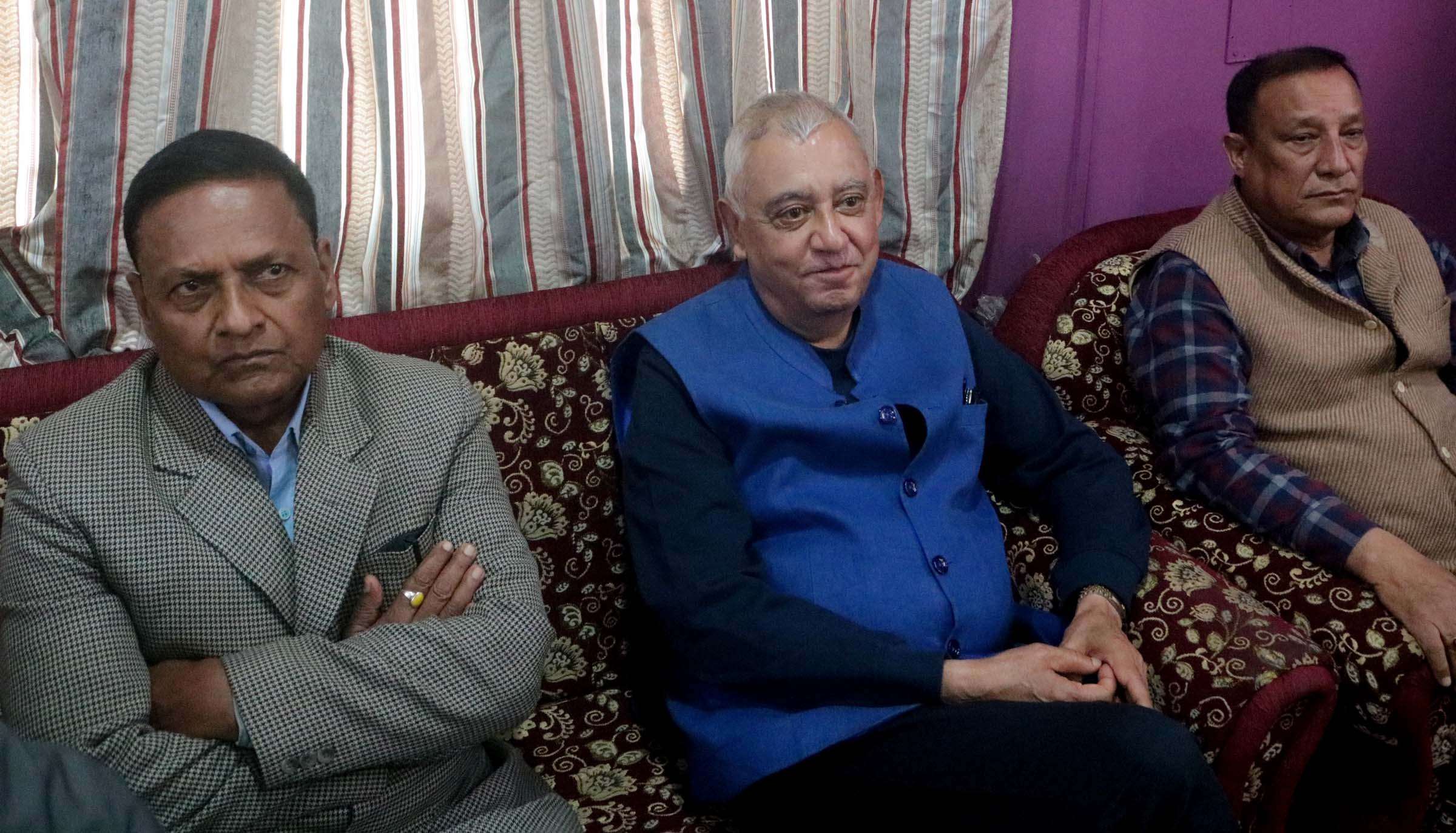 गठबन्धन टुटेकोमा खुशी छु : डा.शशांक