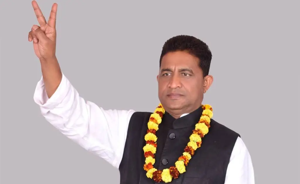 भौतिक पूर्वाधार मन्त्रालयसहित एमालेबाट सरकारमा रघुवीरले नेतृत्व गर्ने