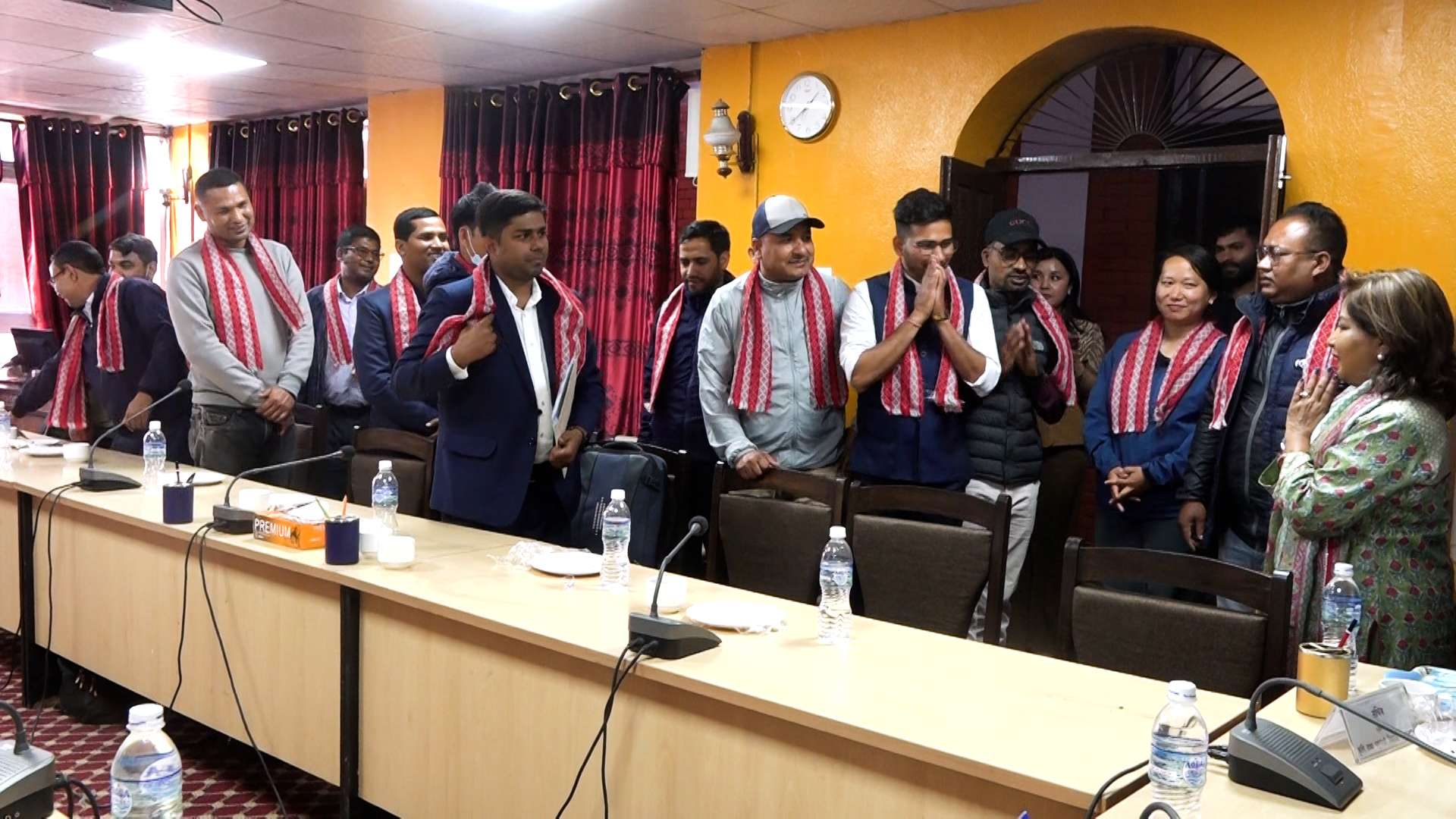 बाँदर नियन्त्रणको तालिम लिन नेपाली टोली भारततर्फ