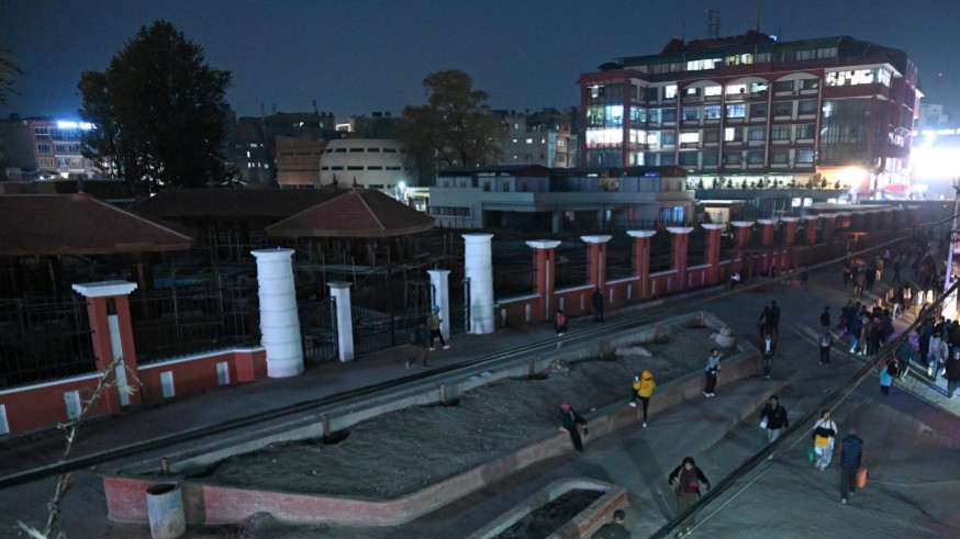 काठमाडौं महानगरले गरायो १० हजार फुटपाथ व्यवसायी विस्थापित