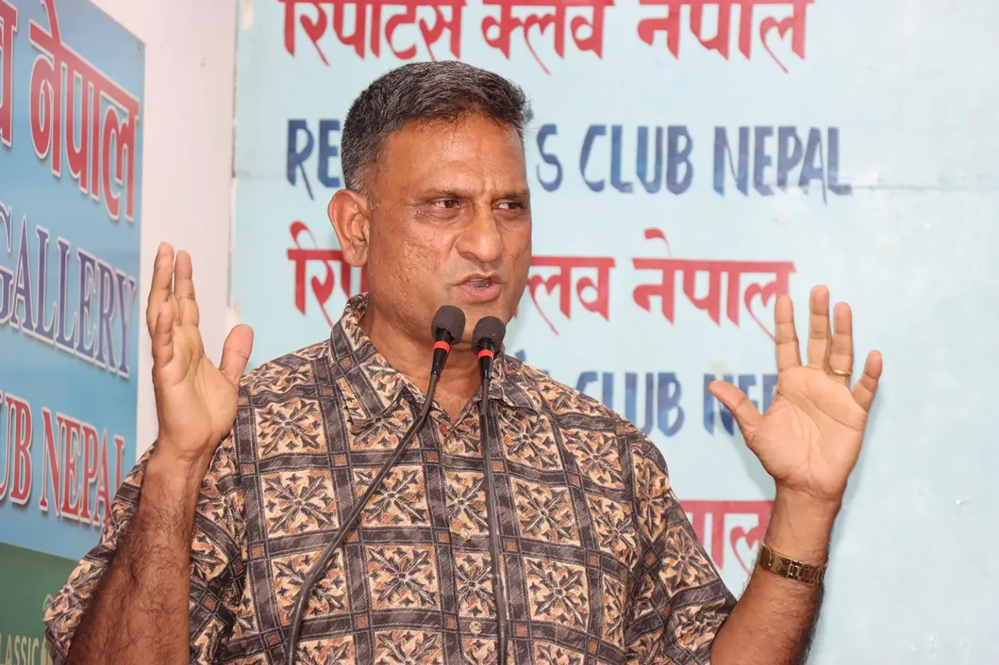 रविलाई गाली गर्दै रमेश खरेलले छाडे रास्वपा