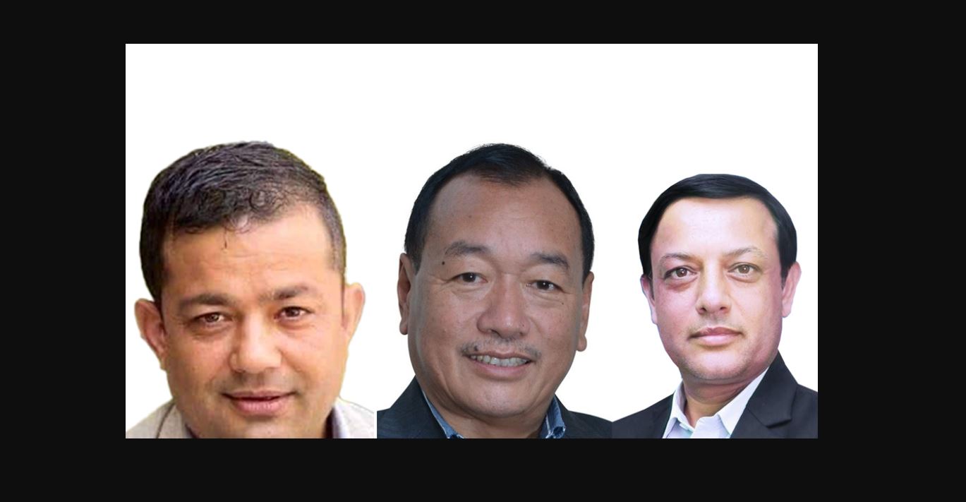 नयाँ गठबन्धनबाट तीन मन्त्रीले शपथ लिदै