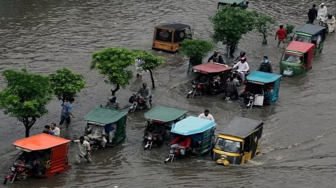 अफगानिस्तान र पाकिस्तानमा वर्षा र चट्याङका कारण ५७ जनाको मृत्यु