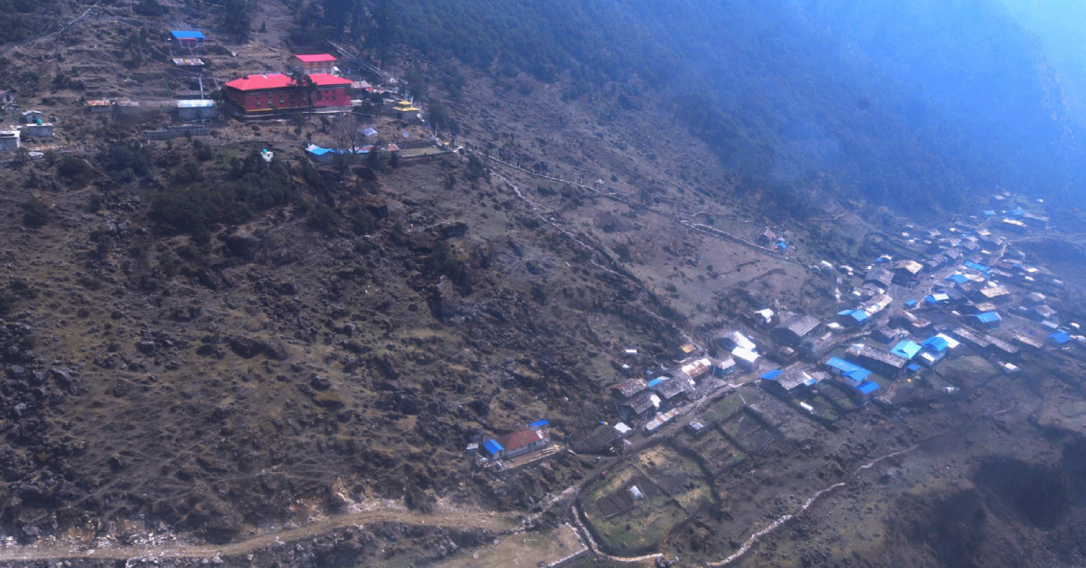 ओलाङचुङगोला पुग्यो गाडी