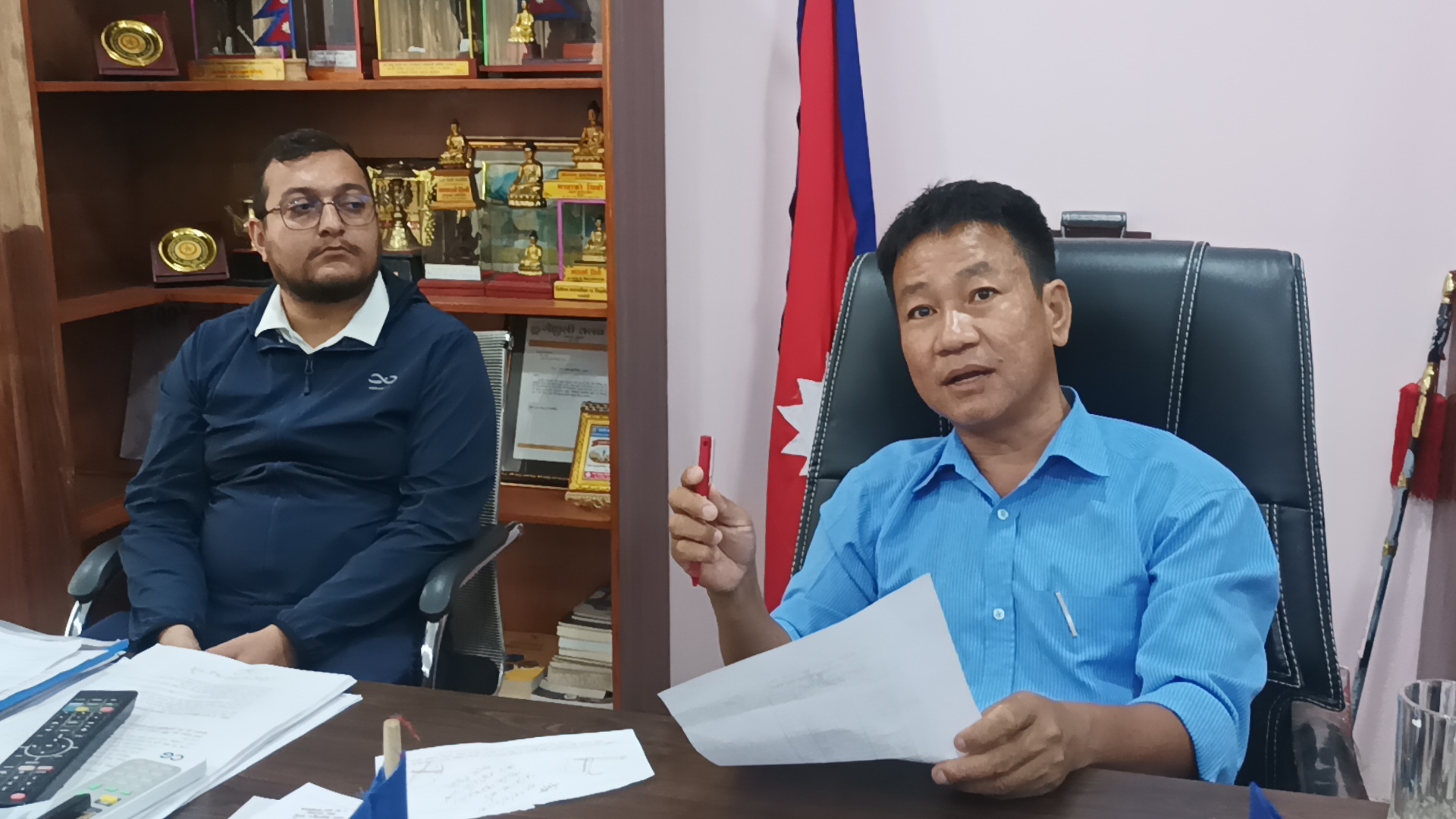  धरानमा खानेपानीको अभाव बढ्दो , पानीको बिल बढाउने मेयर राईको घोषण